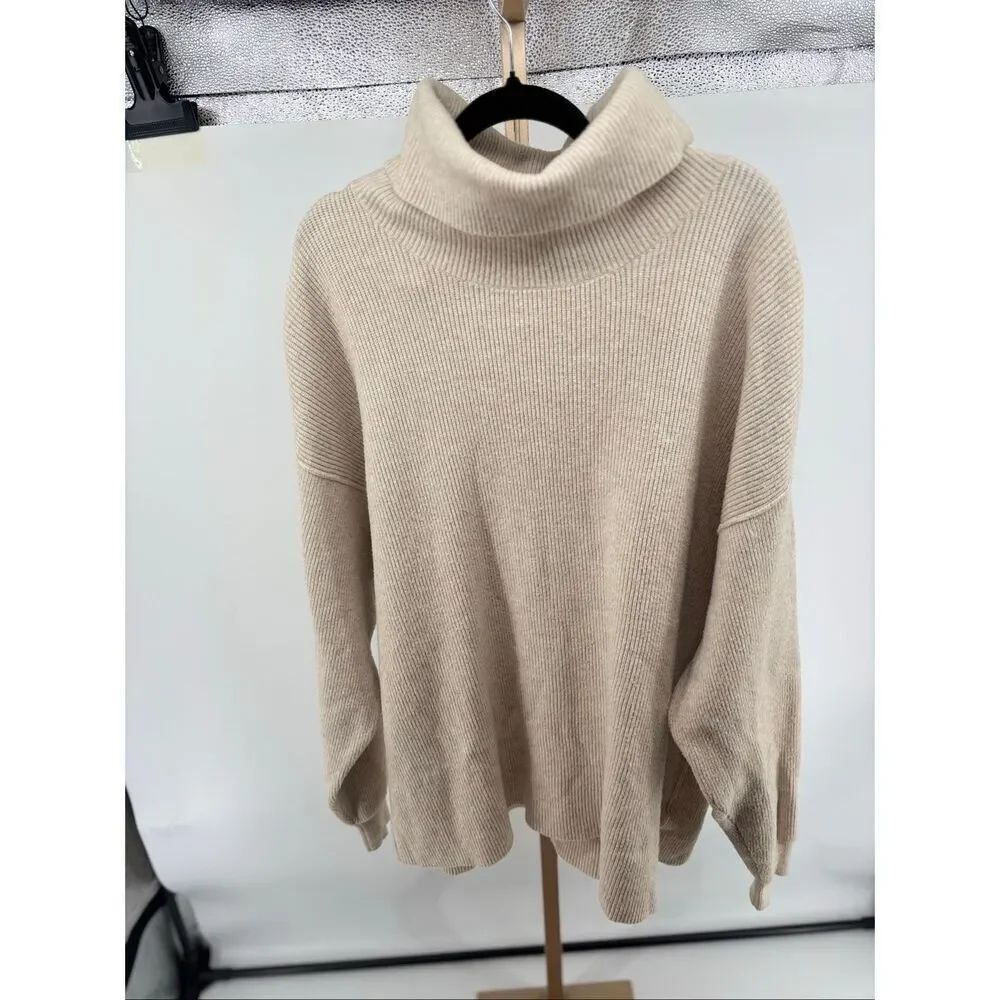 Free People Softly Structured Turtleneck Sweater Size L Oatmeal